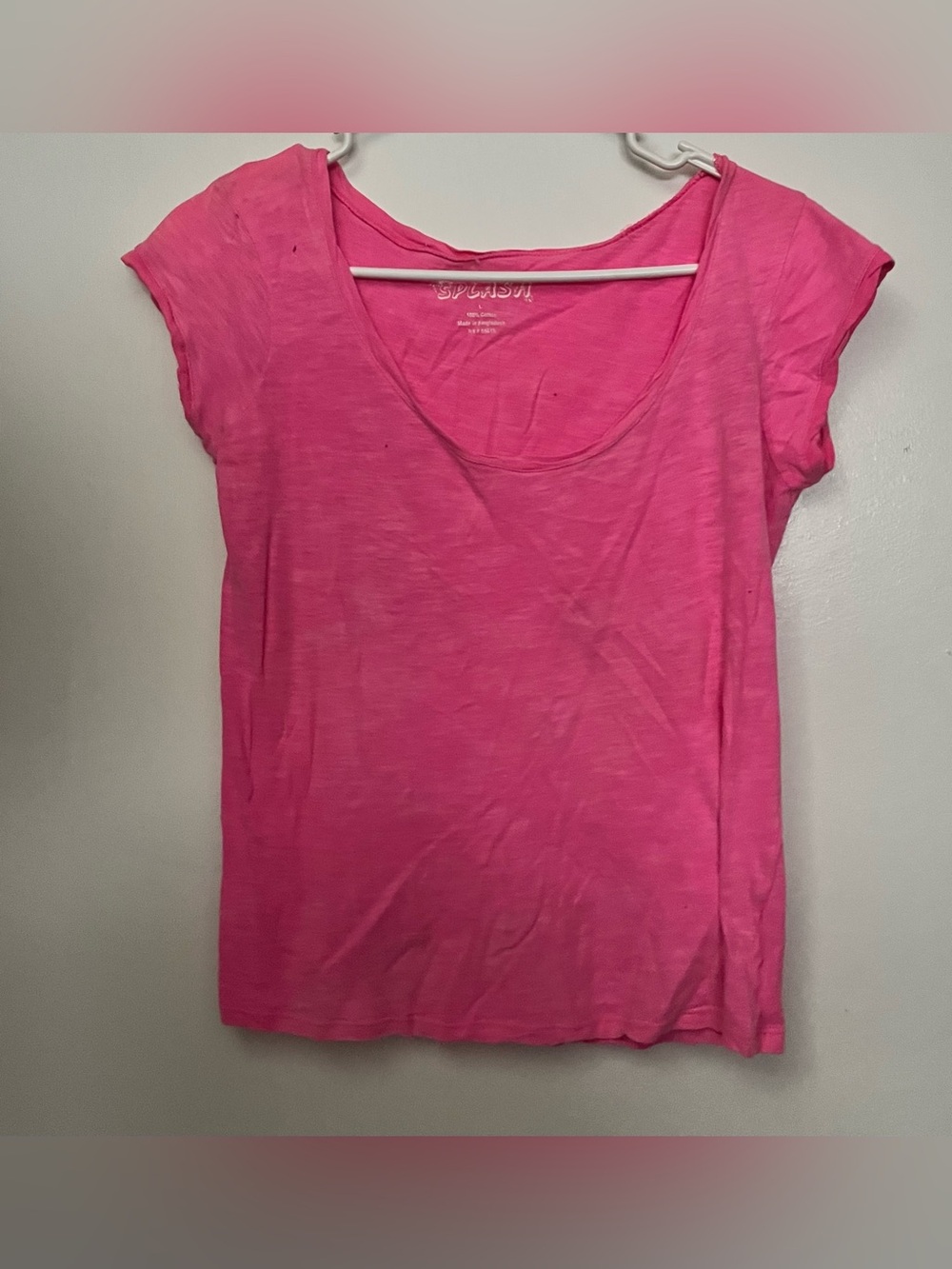 Splash Bright Pink Scoop Neck Short Sleeve Tee